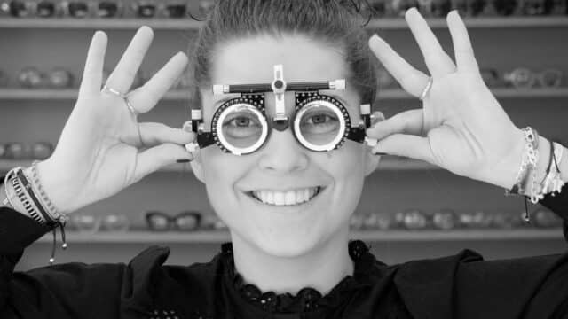 Léa _ Les lunettes de Léa _ 14 bis rue des Deux Ponts